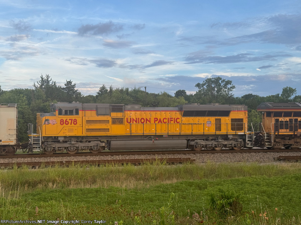 UP 8678